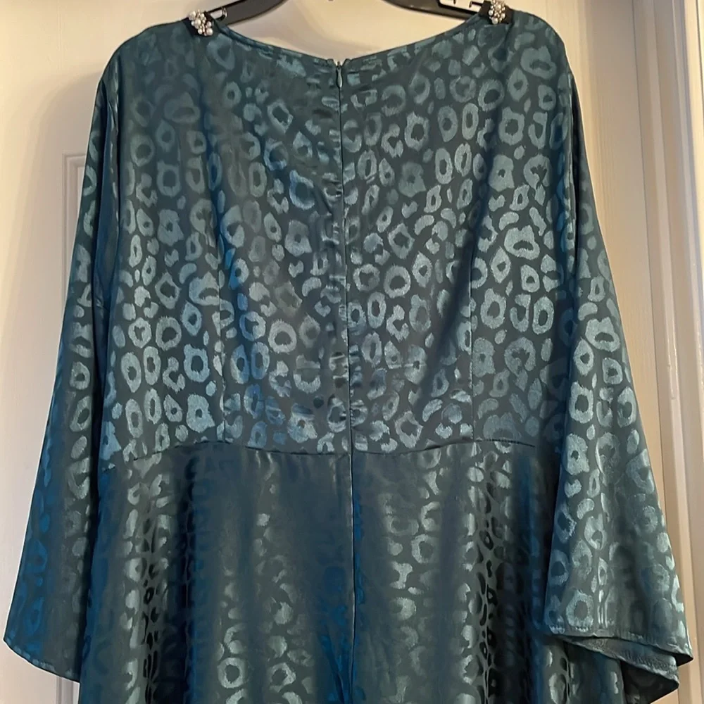 SHEIN dark teal/greenish  Long Sleeve Dress, size 3X - Picture 12 of 14